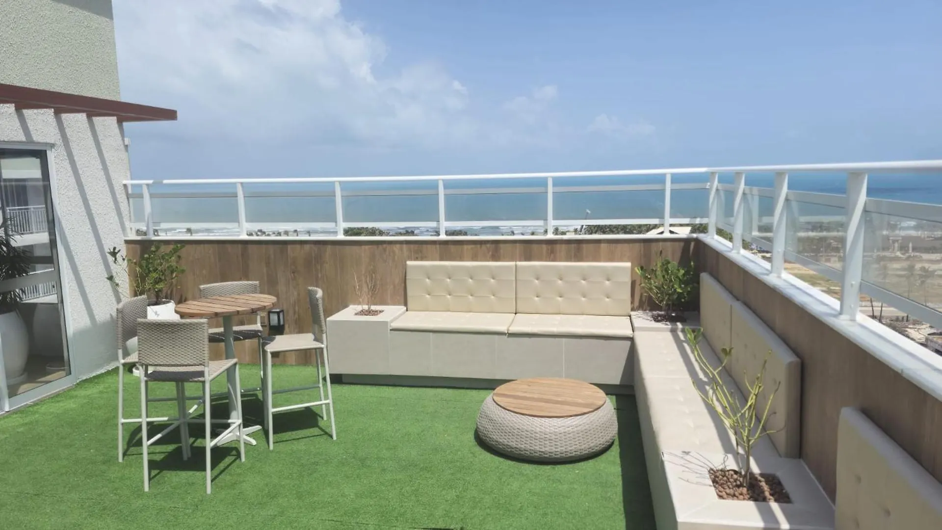 Appartement Tout Confort Au Bord De Mer contacts
